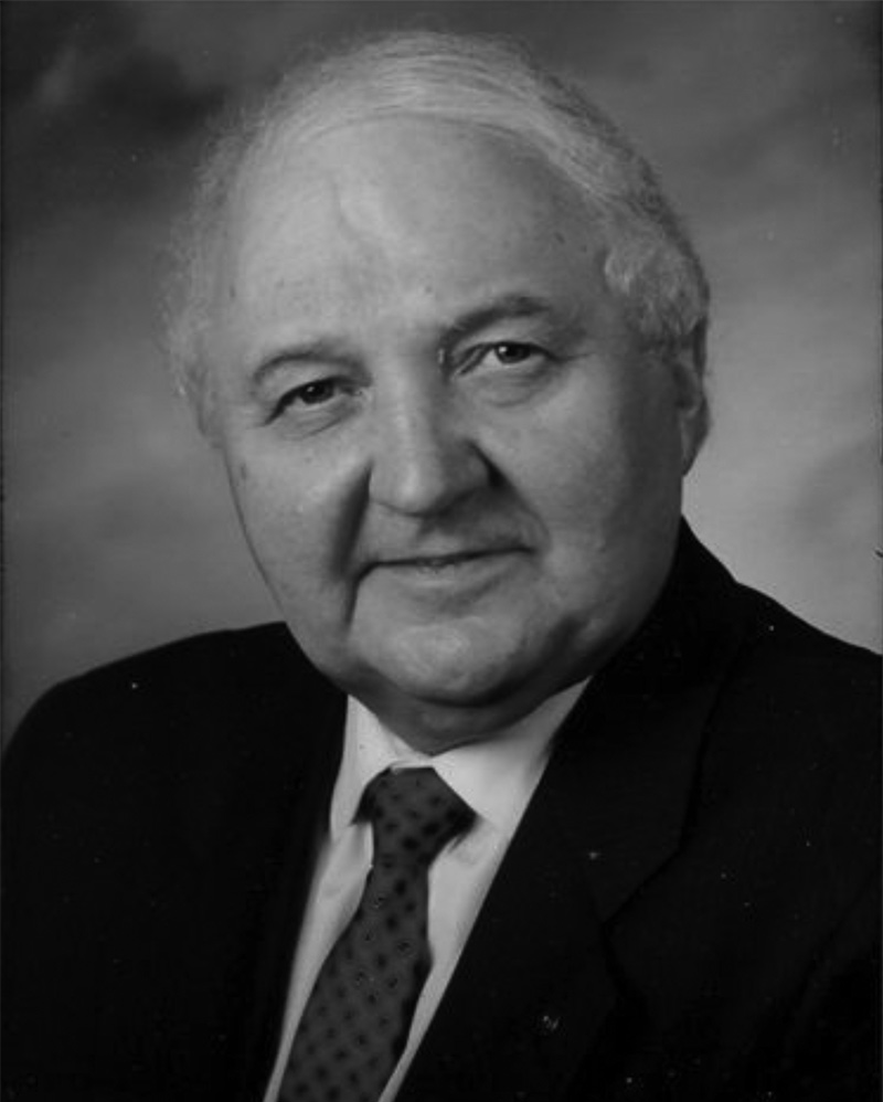 Lou MacEachern